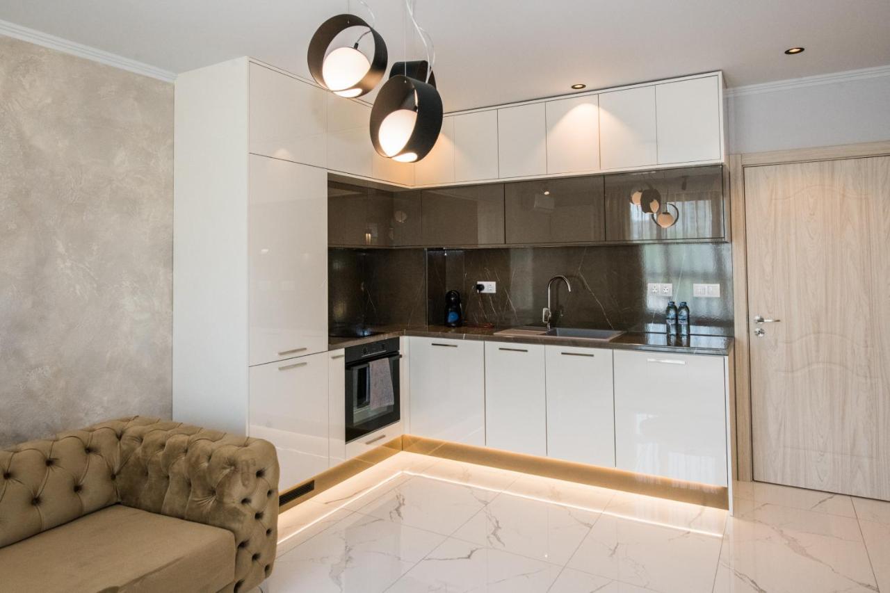 Luxury Martina Apartment Велико-Тирново Екстер'єр фото