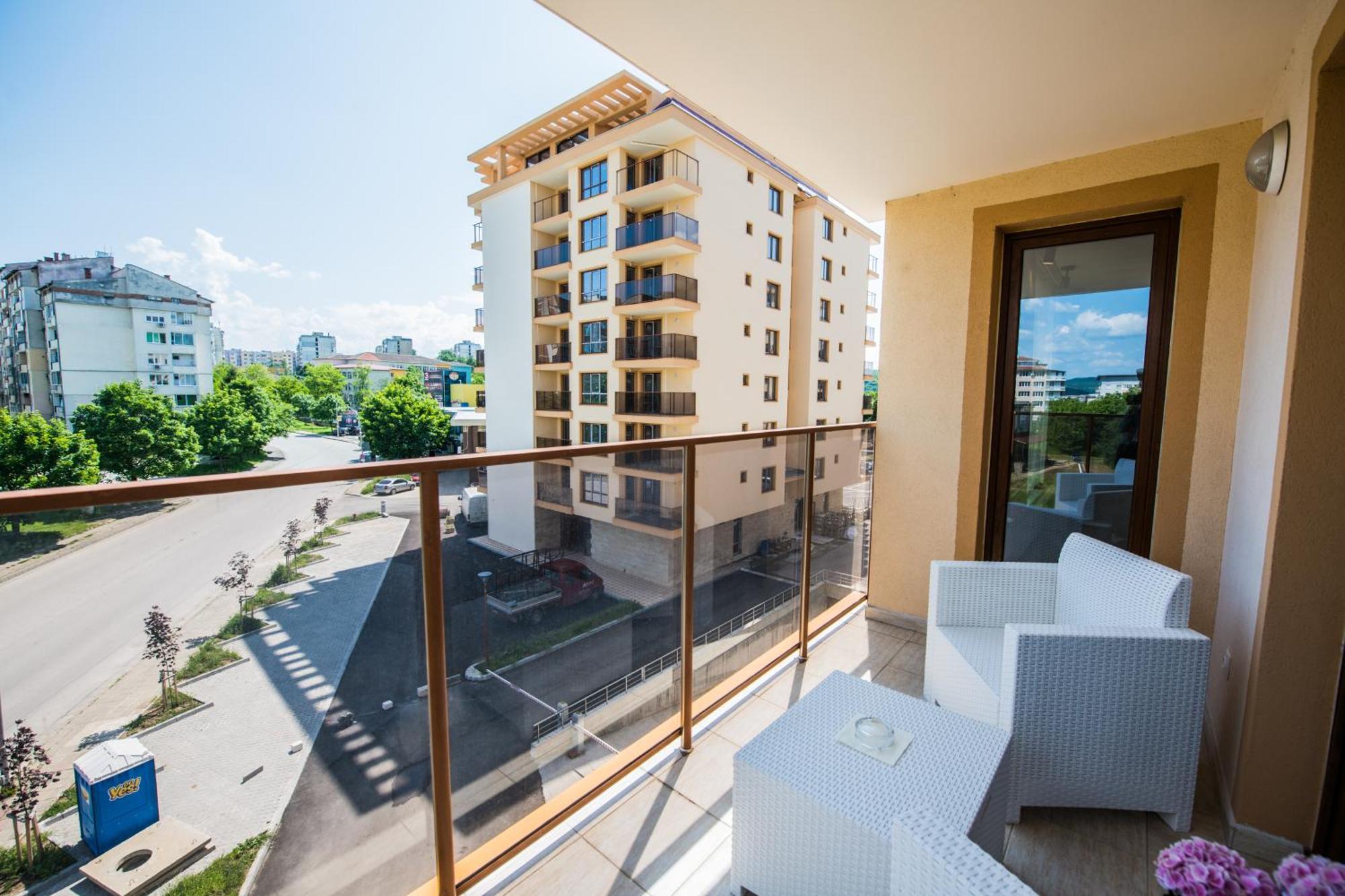 Luxury Martina Apartment Велико-Тирново Екстер'єр фото